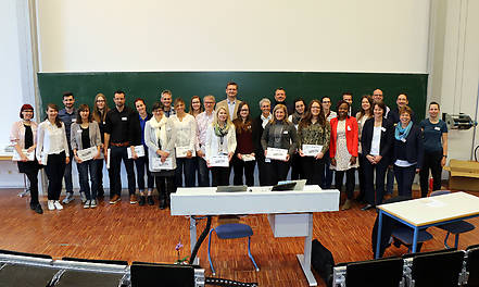 "Meet IT" - Schüler und regionale IT Firmen lernen sich an der Universität Ulm kennen.